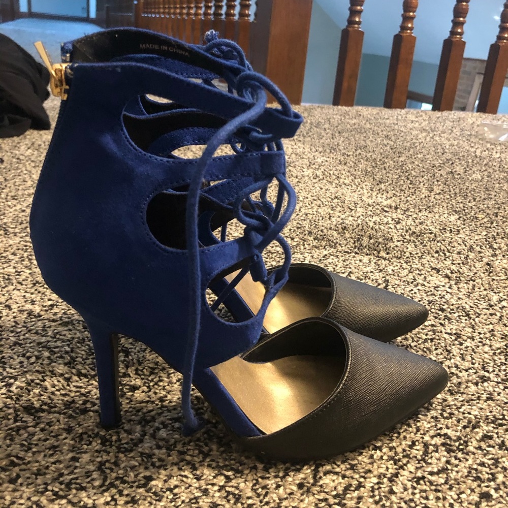 Bebe heels